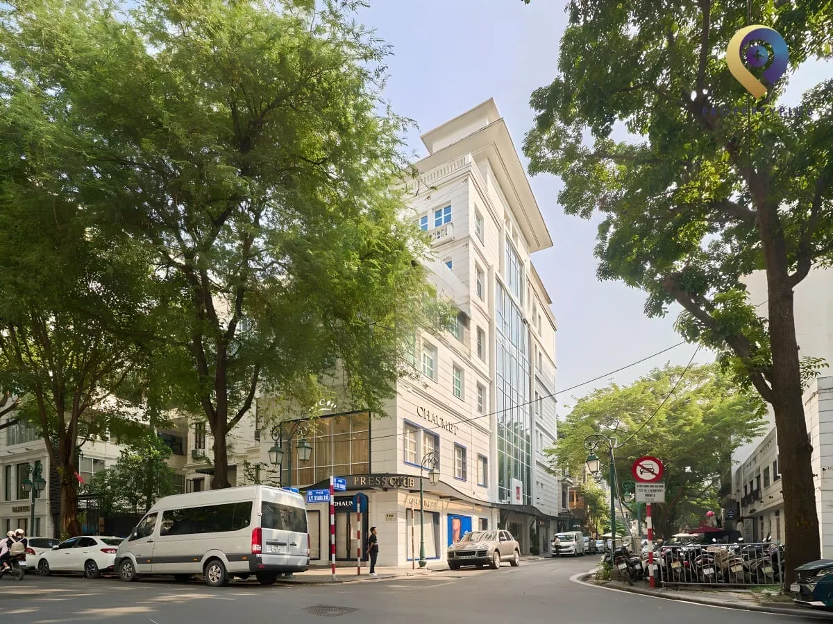 Toàn cảnh tòa nhà Press Club Office tại Quận Hoàn Kiếm, Hà Nội